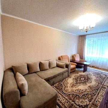 Пр. Голосіївський 74-А, затишна 1к, метро Голосїївська 1 хвилина