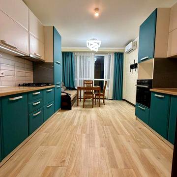 2к квартира з якісним ремонтом і терасою в центрі міста. Газ, оф. 2% ЖК Фаворит