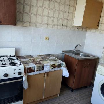 Героїв Крут вул. (Черепіна), 8