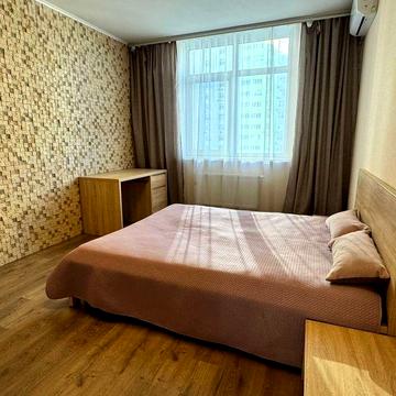 ЖК "Відрадний".Кв-ра в новому будинку з укриттям,є балкон і гардероб.