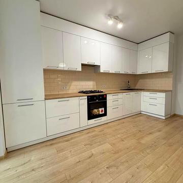 Хіміків вул., 28 к16-18