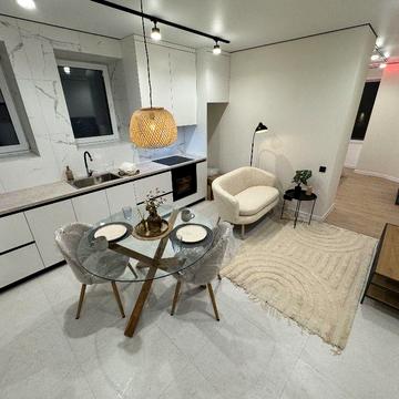 Продається затишна однокімнатна квартира! Сучасний ремонт!