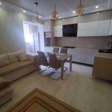 Здам 2х кімнатну квартиру Заболотного/Сахарова