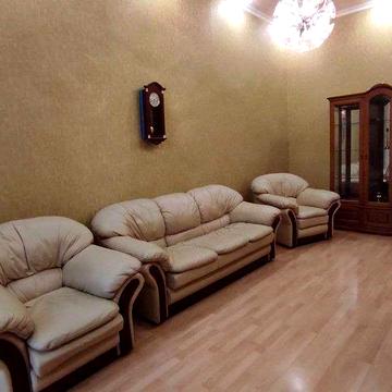 2к квартира в центрі 15 хв пішки  до метро, вул. Гончара 86а