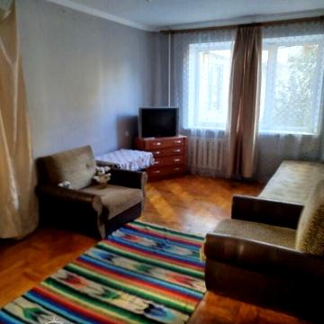 Довгострокова оренда 1к Квартира Купчинського Романа вулиця