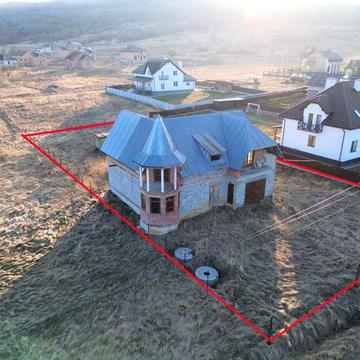 Продається будинок у с.Попелі біля м.Борислав