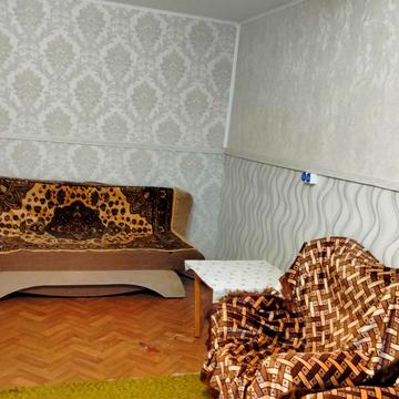 Симиренка вул., 22