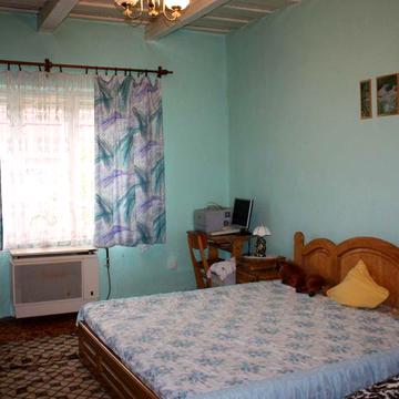 Будинок у селі Шаланки.