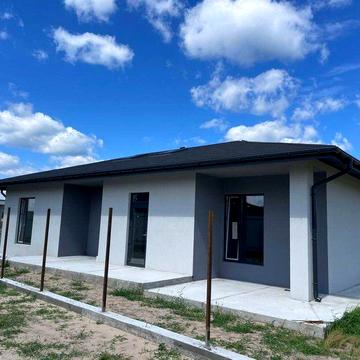 Продається будинок у центрі с. Лютіж - без комісії! Торг