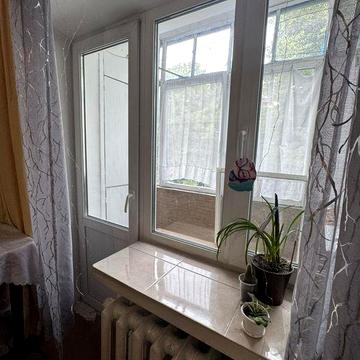 Продаж - 1-кімн квартира, другий поверх в м. Самар