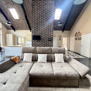 Дом с гаражом. Газ