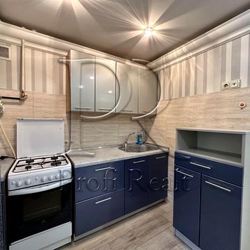 Голосіївський просп. (40-річчя Жовтня), 108к3