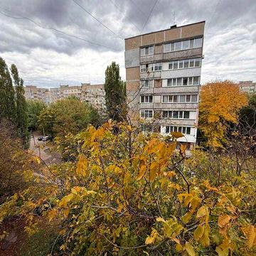 Продається затишна 1-кімнатна квартиру у ПЗР по вул Сумгаїтській.