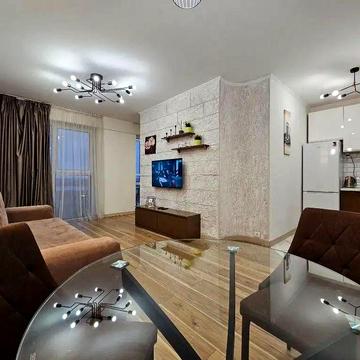 Лайтхаус  ул. Акинфеева 30А парк Шевченко центр нагорка