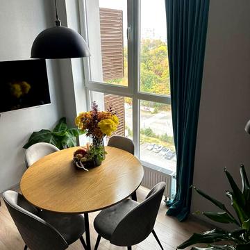 Зоряний бульв., 1м