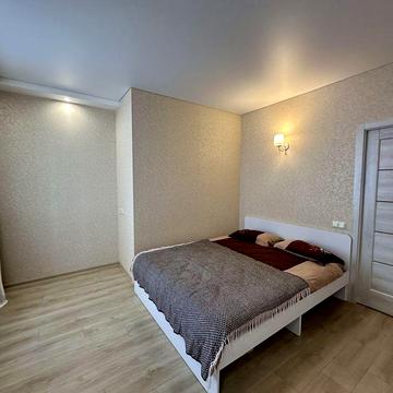 1- комнатная с ремонтом ‼️ мебель, техника Новый дом Средний этаж