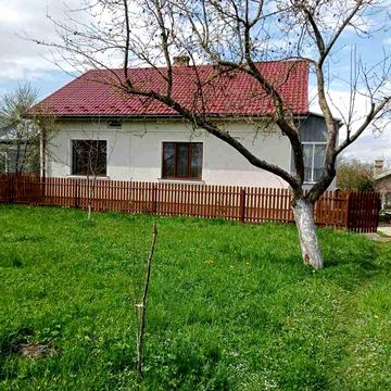 Продається особняк, будинок 2 шт