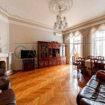 ОРЕНДА квартири в історичному центрі Шевченківський р-н Некрасівська 6