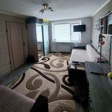 Продам одно кімнатну квартиру