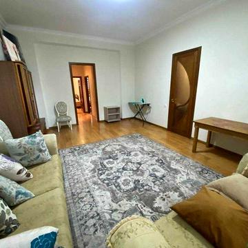 Сдам 3-комнатную на Канатной!