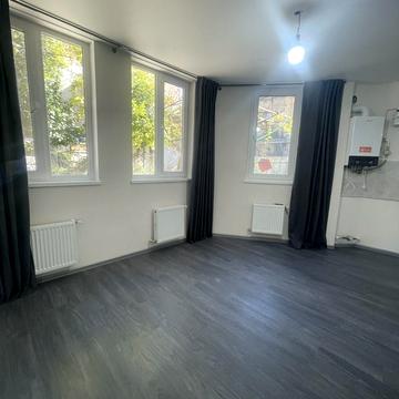 Успенська вул. (Чичерина), 44