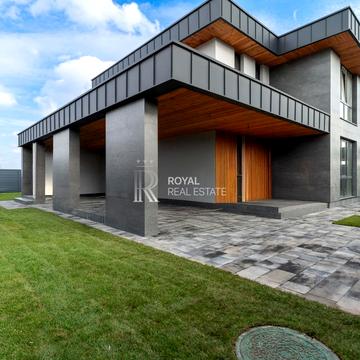 Володимирська вул., 37