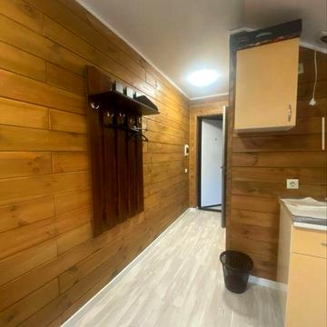 Оренда квартири 7500 це включно з ком.послугамив Хотові