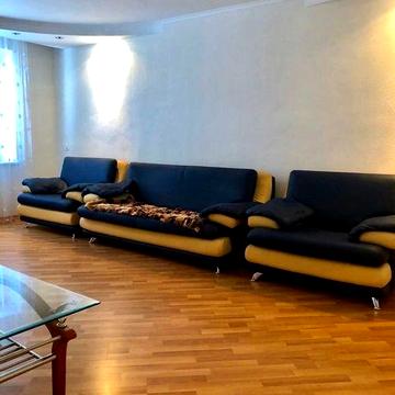 Оренда 3-х кімн.кв. вул.Офіцерська,18