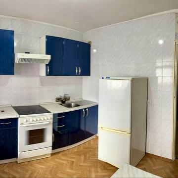 Продажа квартры ЖМ Солнечный . Левый берег