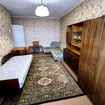 Сдам  квартиру р-н...