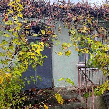 Продаж частини будинку, 3 кімнати, смт. Стрижавка