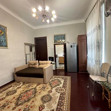 Святослава Караванського вул. (Жуковського), 40