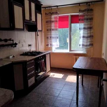 2к квартира по вул. Тролейбусна