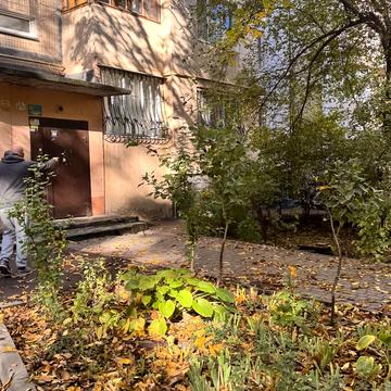 Сімї Глодан вул., 37а