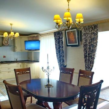 Миру просп. (Леніна), 8а