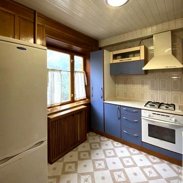 Євгена Коновальця вул. (Щорса), 35