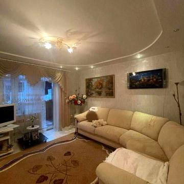 Здається 2 кімнатна квартира в Центрі