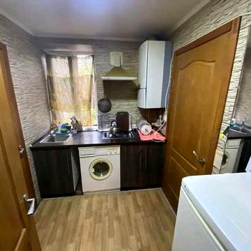 Оренда 1к будинку Робоча
Крута вул 3 А