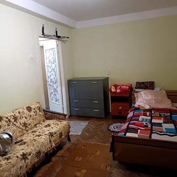 Санаторна вул., 16