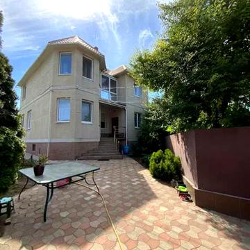 Ромашкова вул.