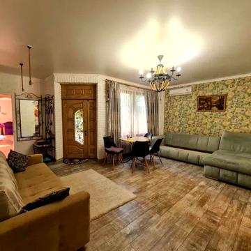 Левітана вул., 15