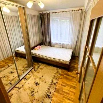 2-кімнатна квартира по вул. Соломянська