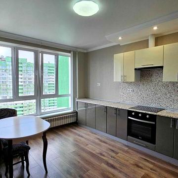 У продажу 1 кім квартира з Ремонтом і видом на Море на вул Марсельська