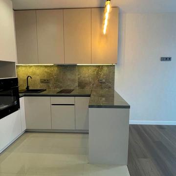 Соборна вул., 2-К/18