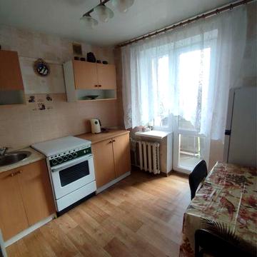 Сдам 1 комн. Красный Камень дом 3