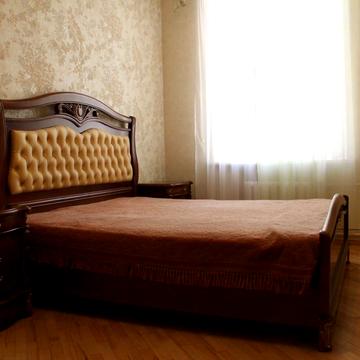 Михайля Семенка вул. (Чайковська), 20