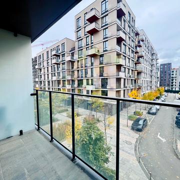 Салютна вул., 2к18