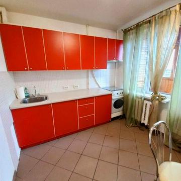 м. Оболонь, .одна минута аренда 1 ком Оболонская площадь 1 15000 грн