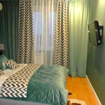 Продам реальную 2к на Валентиновской. Есть газ!