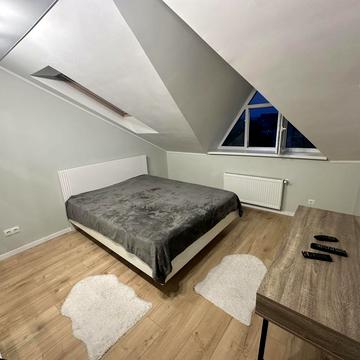 Новий Світ вул., 80